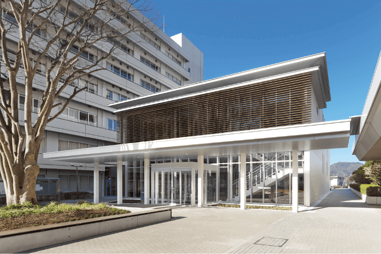 東海大学/北東面外観